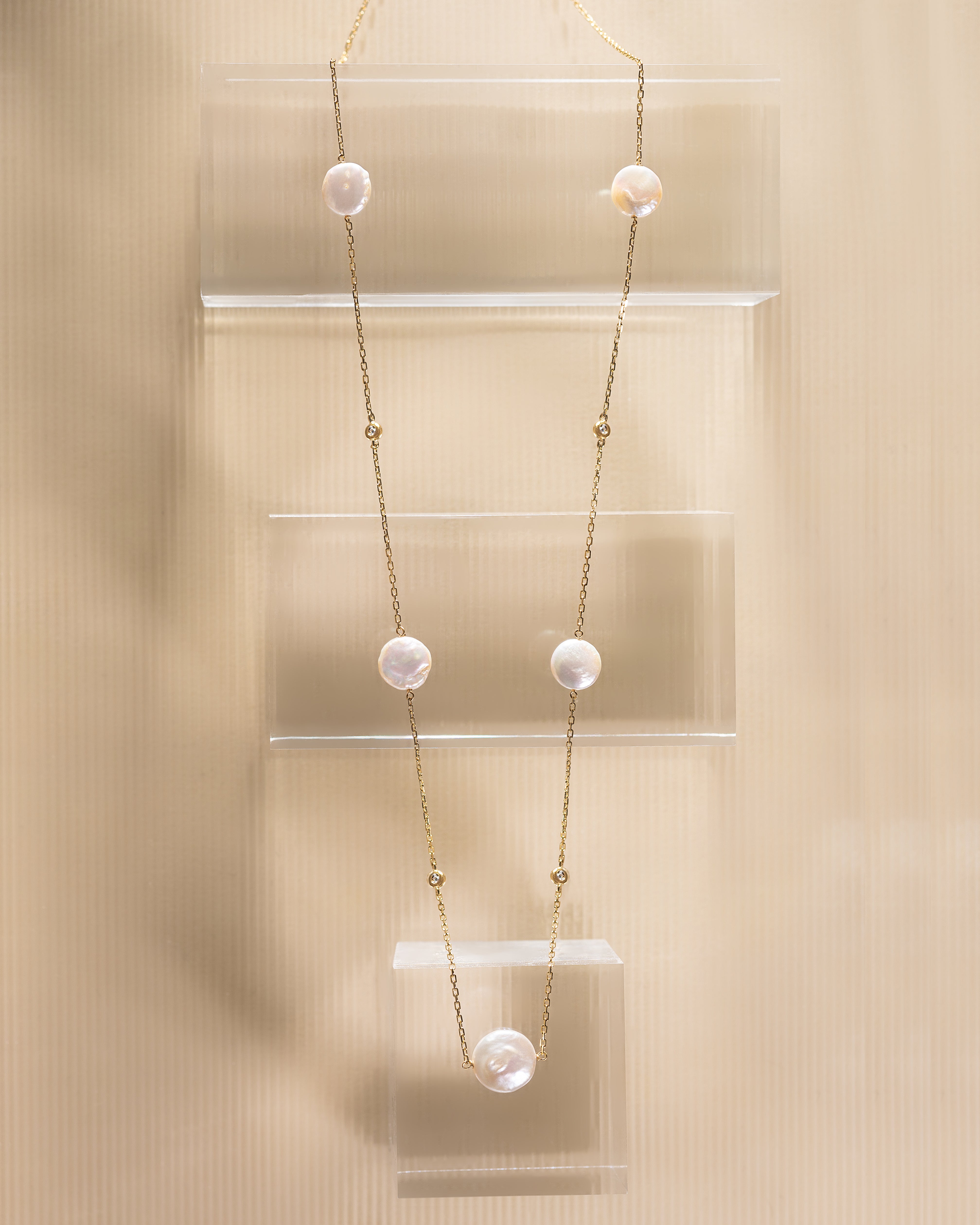 Gargantilha Ariel ouro 18k e Brilhantres