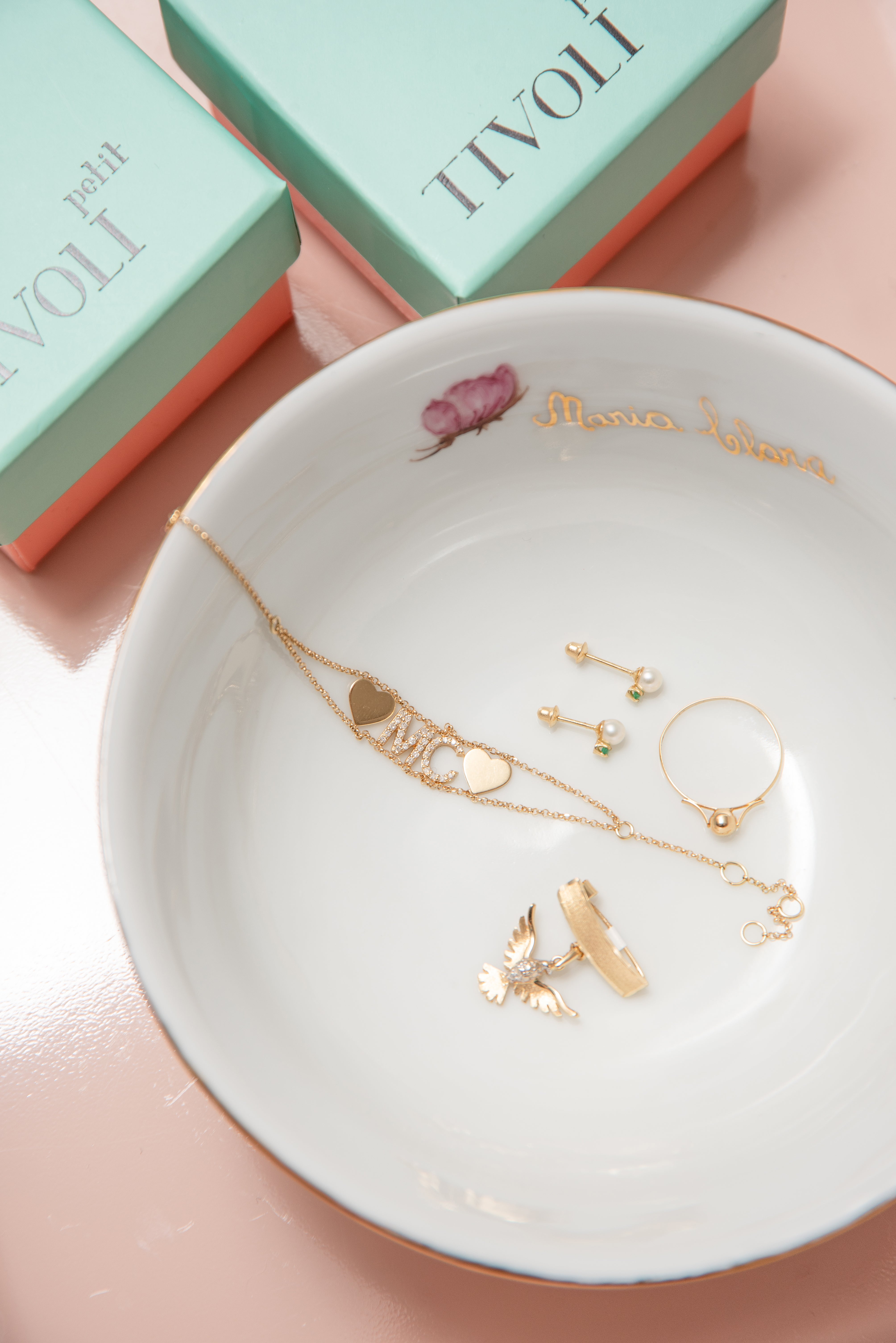 Alfinete Petit Plaquinha ouro 18